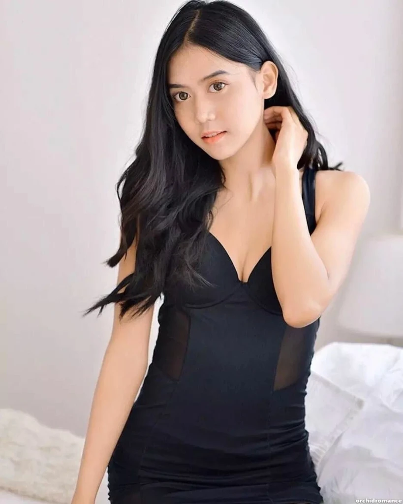 Wanyi He Profile image 3