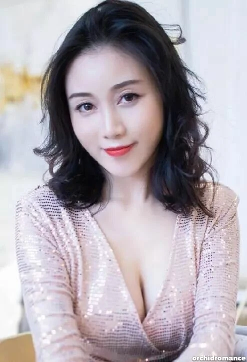 Ling Profile image 6