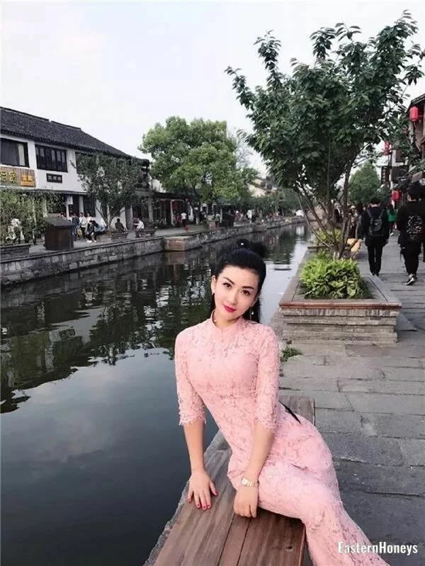 Yu Huan Profile image 1