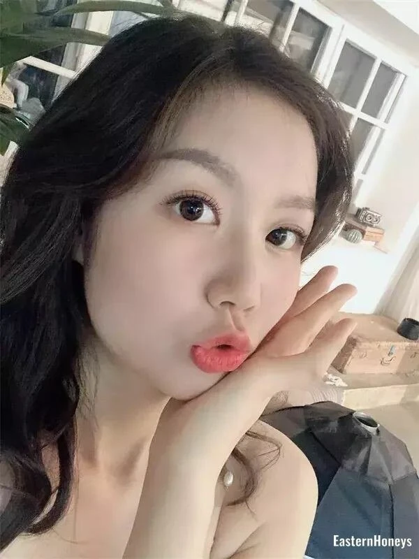 Ran Xia Profile image 2