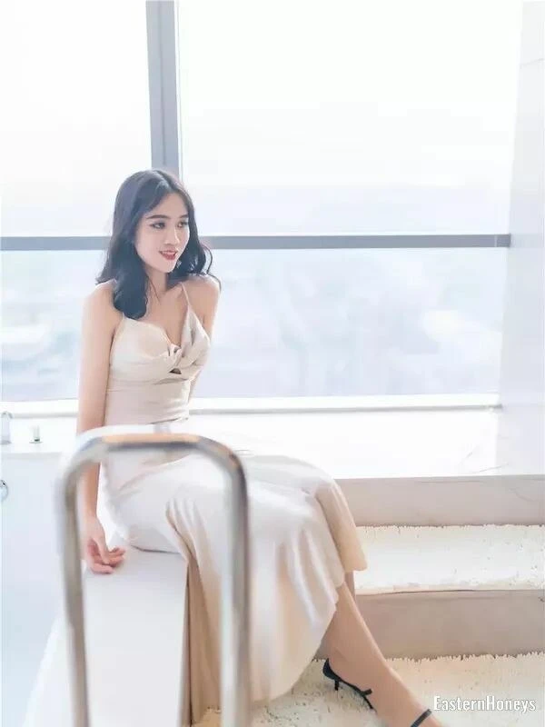 Sarah Profile image 3