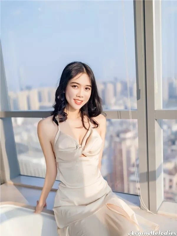 Sarah Profile image 2