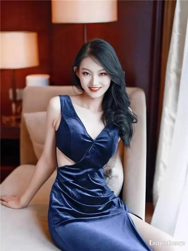 Ling Profile image 1